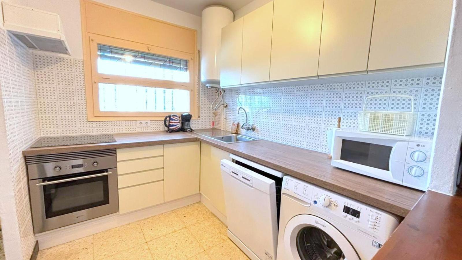 Cap Llarg Appartement Roses Buitenkant foto