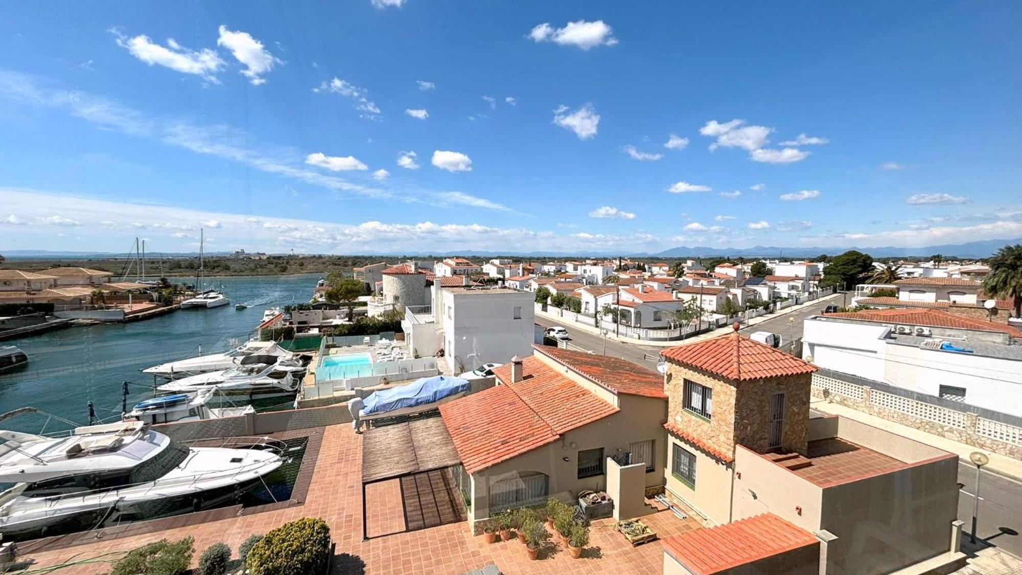 Cap Llarg Appartement Roses Buitenkant foto