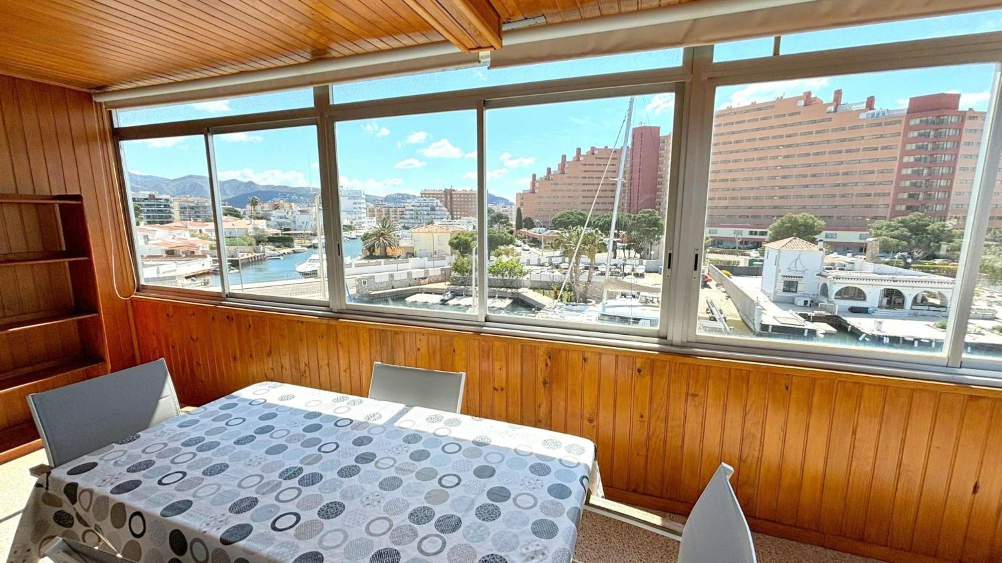 Cap Llarg Appartement Roses Buitenkant foto